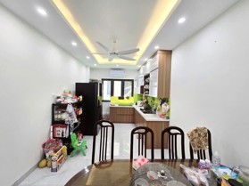 Nhà Ba Đình 6 tầng thang máy - gần ô tô - an sinh đỉnh.