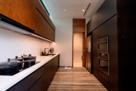 Bán căn biệt thự vip nhất Regal Victoria BT6 - 09 full nội thất cao cấp 3 tầng có hồ bơi