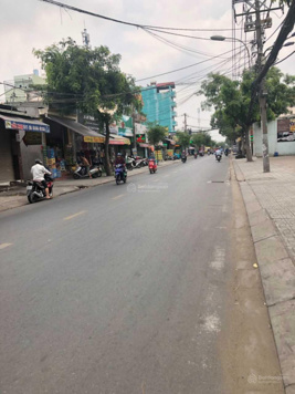 Cần bán gấp căn nhà mặt tiền đường Song Hành, P. Tân Hưng Thuận, Q. 12, DT: 4m x 15m, giá 7 tỷ