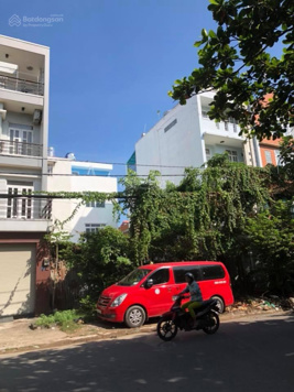 Cần bán gấp lô đất vị trí đắc địa, đường 13A cách siêu thị Aeon vài bước chân 100m giá 10 tỷ