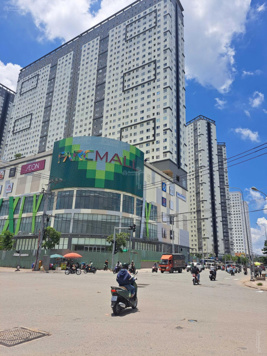 Bán gấp 2296m2 nhà đất MT Tạ Quang Bửu, P6, Q8 (đối diện CH Pegasuite 2, DT 25x90m) giá 118 tỷ