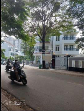 Bán nhà mặt tiền kinh doanh ngay cổng chính dự án KDC Gia Hòa, quận 9, 254m2 chỉ 24 tỷ