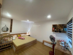 Nhanh. Cần bán nhanh căn hộ CT2 Yên Nghĩa, 121m2, 4 ngủ, giá tốt