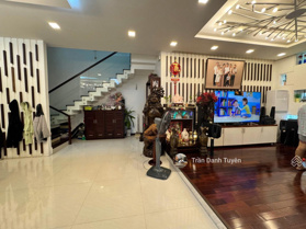 Cần bán cặp góc biệt thự siêu chất kèm sân vườn tại KDT Phước Long, Nha Trang, DT: 512m2