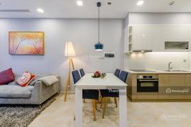 Cần tiền chuyển nhượng gấp căn hộ 1PN - 53,5 m2 - giá 5,9 tỷ Vinhome Golden River LH: 0933 333 133