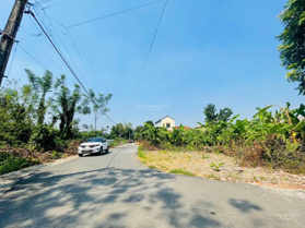 Lô góc - DT 75m - full thổ cư - gần đại học FPT và CNC