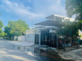 Đất mặt tiền Vạn Xuân 2tỷ8 view sông