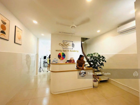 Nhà mặt phố siêu chất tại Trần Bình Trọng, p Phước Tiến, Nha Trang, Khánh Hòa