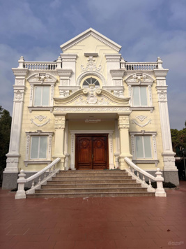 Cần bán biệt thự 3 tầng đẹp lộng lẫy gần thị trấn Vôi, Lạng Giang. Kèm hơn 1000m2 đất vườn. 6,7 tỷ