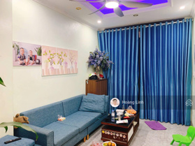 Bán gấp nhà riêng tại Phùng Chí Kiên, 7,5 tỷ, 33m2, 4PN, 3WC, tặng nội thất