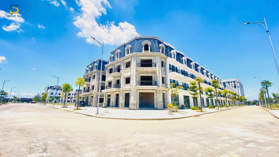 Shophouse Phú Xuân City đối diện quảng trường dân cư đông thuận tiện kd cam kết thuê lại 480tr/2năm