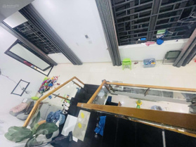 Lô góc 02 tầng nhà đẹp đường Lê Hữu Trác, Sơn Trà vừa ở vừa kinh doanh, giá chỉ 7 tỷ 9