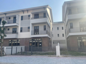 Căn SH4 Centa Riverside Từ Sơn số đẹp 120m2 tặng nhà 3 tầng kinh doanh 6,8 tỷ 0966 228 003