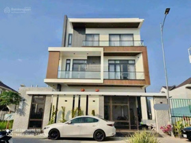 Biệt thự 3 tầng khu dân cư Nam Long Cần Thơ