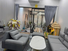 Cần bán nhà phố giữa trung tâm TP. Dĩ An Bình Dương