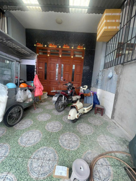 BAO RẺ CHỈ 3,75 tỷ, CĂN TRÊT LẦU NGAY BIG C . ĐƯỜNG TRƯỚC NHÀ 7M. ĐƯỜNG HẼM 4M.