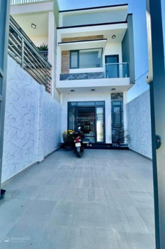 Cần bán nhà trệt lầu hẻm Hồ Văn Cống gần bệnh viện Vạn Phúc chỉ 2.68 tỷ