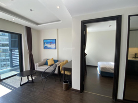 Căn hiếm 2 ngủ 1VS giá 2,1 tỷ view chéo biển tầng cao