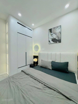 Hạ giá - Bán nhà 2 tầng kiệt Hoàng Diệu. DT: Gần 80m2 ngay gần đường chính. Full NT siêu vip
