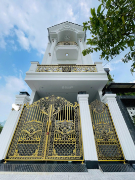 Siêu phẩm 3 tầng đường 7m5 Hòa Phú 10, Hòa Minh có gara ô tô | Ngôi nhà của triệu ước mơ !