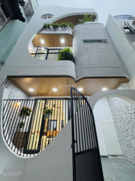 Bán nhà riêng đẹp tại Hàm Nghi, 5,29 tỷ, 70m2, 3PN, 4WC