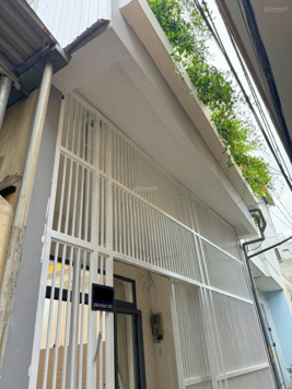 Bán nhà 2 tầng kiệt 356 Hoàng Diệu, cách đường chỉ 100m