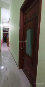 Hot kiệt 7m - nhà 3 tầng - có chỗ đỗ ô tô - sát Đại Học Bách Khoa - ĐH Sư Phạm - 4pn - có pn dưới