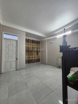 Nhà bán 3 tầng mặt Lê Thánh Tông đường rộng 22m DT 81m2, MT 4.5m, hướng ĐB, giá 12.8 tỷ