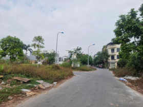 Đất Đại Phúc khu 5 làng DT 67.6m2, MT 6m hướng Đông, giá 5.2 tỷ