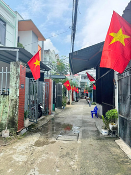 Nhà cấp 4 kiệt Hoàng Văn Thái sát trường đại học Duy Tân - chưa qua đầu tư 0902 123 009