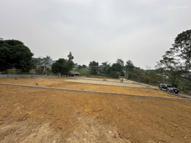 Ông anh gửi bán 370m2 có 50m2 TC, lô góc 2 mặt đường mặt tiền rộng đến 13m mà giá quá là rẻ