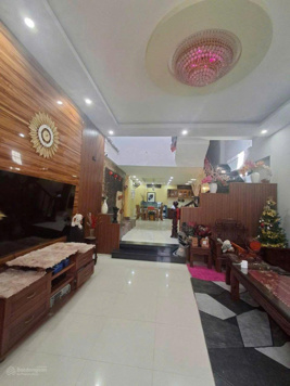 Chính chủ chào bán căn nhà 2 tầng kiệt ôtô 6m K289 Trường Chinh, Thanh Khê giá chỉ 3 tỷ 0911 190 094
