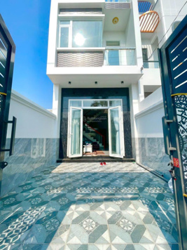 Nhà phường Bửu Hoà mới hoàn thiện cần bán trước Tết 3.599 tỷ