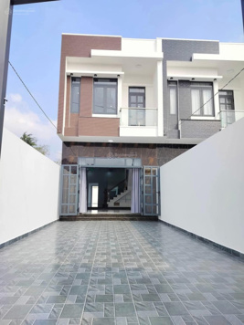 BÁN NHÀ MỚI XÂY 1 LẦU 1TRỆT SÂN XE HƠI 3 PHÒNG NGỦ 170M2 LH 0968 987 822