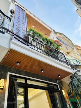 Bán nhà trệt lầu 65m2, ngay Ngã 3 Cây Lơn, Phường Đông Hòa, sổ hồng sẵn ngân hàng có hỗ trợ
