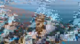 Bán nhà phố quận Tây Hồ vị trí đẹp, giá cực hời