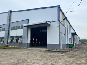 Cho thuê kho xưởng trong khu công nghiệp Tân Đô, đường xe cont 24/24