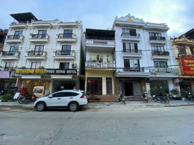 Bán đất đường Thạch Sơn trung tâm thị xã SaPa