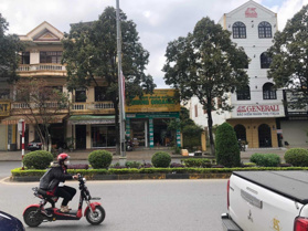 Cho thuê đất 240m2 đường Hùng Vương