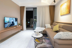 Cho thuê CH cao cấp Cardinal Court PMH, 2PN 2WC, full nt, giá 24tr/tháng, có ô xe. LH: 0919 054 528