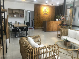 Cho thuê nhà mặt phố nguyên căn 4 tầng, đường Lê Trung Đình, trung tâm TP Quảng Ngãi