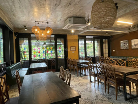 Cho thuê mặt bằng 3 tầng, mặt tiền 16.5m, ngay phố cổ đường Trần Hưng Đạo - Hội An, diện tích khủng