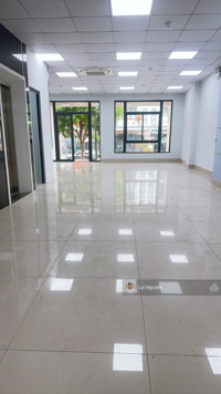 Nhà phố vị trí đẹp đường lớn đông đúc DT 7x21m, hầm 4 tầng, thang máy, máy lạnh, hệ thống PCCC