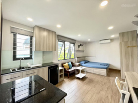 Căn hộ balcon/cửa sổ lớn thoáng 35m2 chợ Bà Chiểu - Bình Thạnh