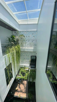 Bán biệt thự siêu đẹp độc lập khu Mê Linh Anh Dũng. Full nội thất thiết kế đẹp 290m2 * 3 tầng