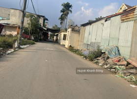 Cần bán gấp đất gần chợ Bến Tranh MTĐ ĐT 887 Sơn Phú Giồng Trôm Bến Tre, 120m2, SHR TC100%