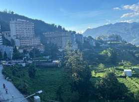 Bán đất nền 2.500m2 Trung Tâm thị xã SAPA, Sổ Đỏ, view toàn cảnh dãy Hoàng Liên Sơn, xây Khách sạn.