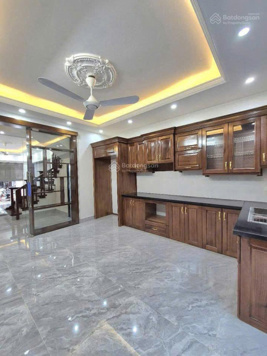 Bán nhà 4 tầng đẹp lung linh ô tô để trong nhà ngõ phố Bình Lộc phường Tân Bình thành phố Hải Dương