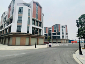 Chính chủ em bán siêu phẩm căn góc 3 mặt tiền AD2-01 tại Vinhomes Ocean Park 3