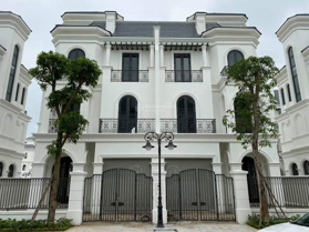 Duy nhất biệt thự song lập Ngọc Trai 150m2, xây 3,5 tầng, giá rẻ 30 tỷ cho khách mua trước Tết